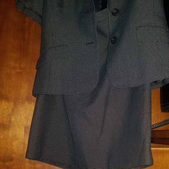 💙GU Nine West Suit - Picture 1 of 5